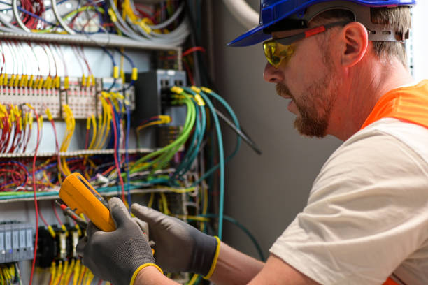 Best Local Electrician Companies  in Strafford, MO